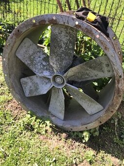 Ventilator