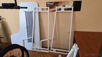 Pracovný stôl 2x v tvare L biely, používaný, Trnava