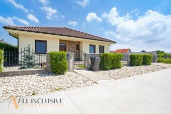 ALL INCLUSIVE | NA PREDAJ 4-IZBOVÝ RODINNÝ DOM, ČEČÍNSKA POT