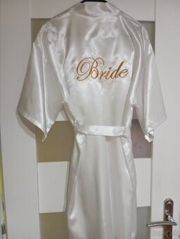 Svadobný župan Bride