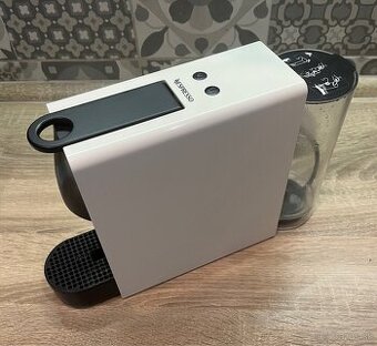 Kapsulovy kavovar Nespresso