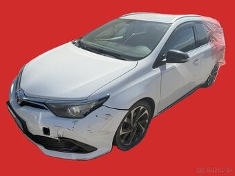 Rozpredam Toyota Auris E18 combi 1.6 D4-D 2016 N47C16A