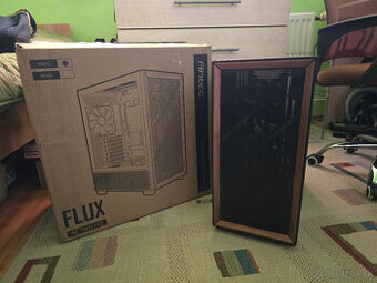 Antec Flux (Midi-Tower) Black