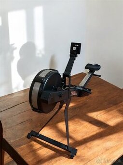 Veslovací trenažér TrueRow (PC 628€)