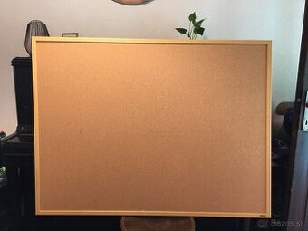 Korková nástenka tabuľa