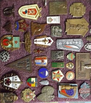 odznaky - prevážně vojenské, armáda