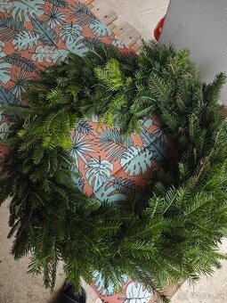 Veľký živý veniec vianočný