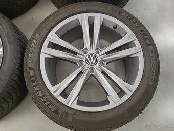 Zimne ALU 5x112 R18 8J ET40 Original VOLKSWAGEN ARTEON