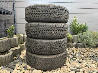 225/65 R17