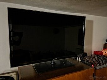 Predám SAMSUNG UE40D5000