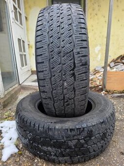 Ponúkam 2 zimné pneumatiky Goodride 235/65 R16C