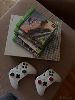 Xbox one s + 2x ovládač + 4x hry
