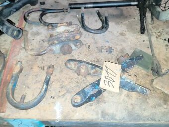 Zetor 3011 svoren priruba na prednu napravu