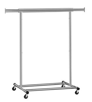 Kúpim stojan na oblečenie