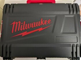 Milwaukee HD Box
