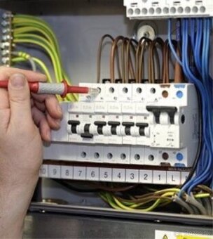 Ponúkam elektroinštalačné práce/hodinovy manžel