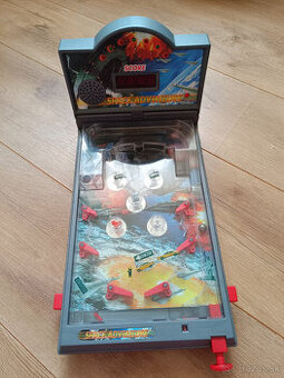 Elektricky Pinball