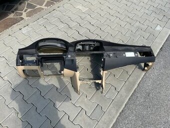 Bmw e60/e61 palubná doska