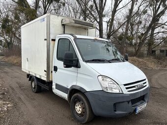 Iveco Daily 2.3 Chladnicka