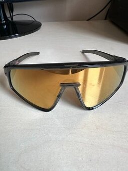 Predám okuliare Oakley LATCH PANEL KYLIAN