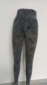 Predam leginy velkost M