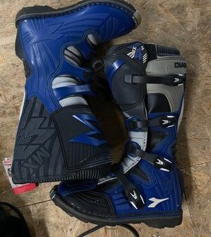 Motokrosové čižmy, moto cross Diadora 43 nové