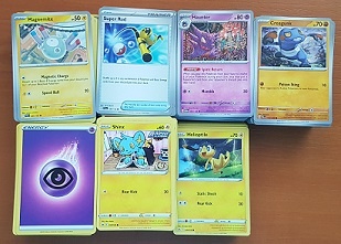 Pokémon karty +650ks