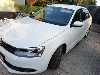 Volkswagen Jetta 1.6 TDI 77kw (105 PS ) r.v 5/2013