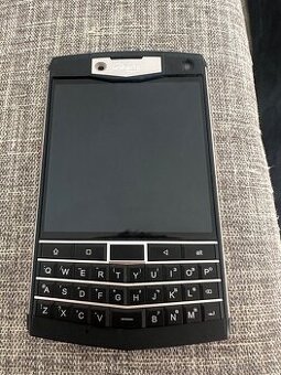 Titan Unihertz – mohutný nástupca BlackBerry