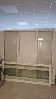 Predám Balkonovú zostavu+nadsvetlík