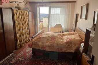 Dvojizbový byt s balkónom, nízke náklady a svetlo