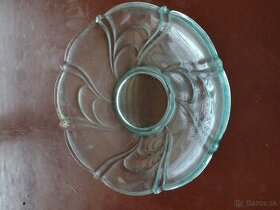 Veľký sklenený tanier