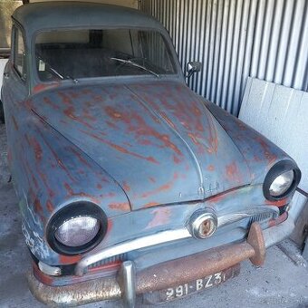 Simca Aronde s doklady