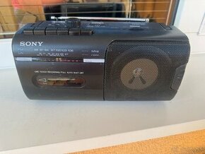 Predám Prenosne radio SONY CFM-10L