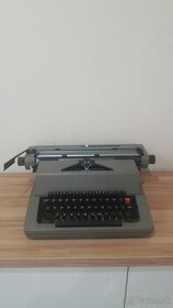 Písací stroj Remagg