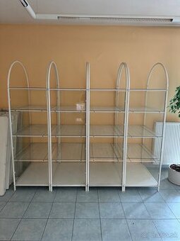 Predám kovové regály s oblou vrchnou časťou