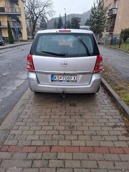 Opel Zafira 1.9 tdci 7 miestna