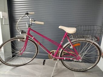 Dámsky ružový bicykel