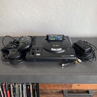 Predám Sega Mega Drive 1. generácie – retro herná konzola