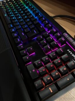 HyperX Alloy Elite RGB MX Red UK LAYOUT