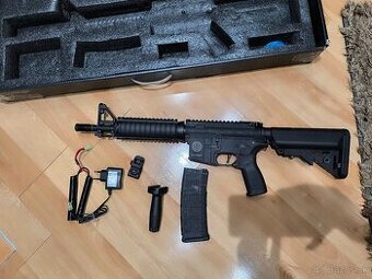 Airsoftová zbraň M4 AR15 SilentOps 7" Charlie - Čierna