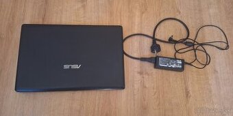 Asus x55c 15,6 palcový Notebook i3, 512GB SSD, 8GB RAM