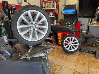 Alu disky OE komplet 5x112 R17 VW