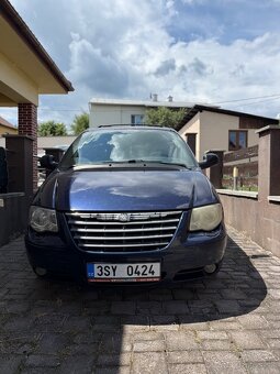 chrysler voyager - 1
