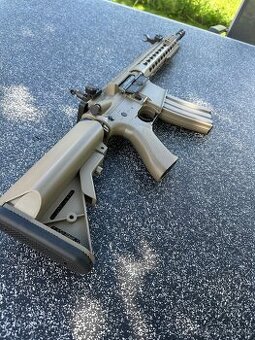 Predám M4 CM.515 (CYMA)