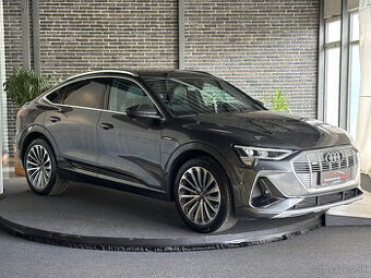Audi E-tron 50 quattro S line Sportback Sivá
