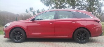 REZERVOVANÉHyundai i30 1.4 t-gdi FAMILY CW kombi benzin - 1