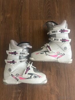 predám dievčenské lyžiarky Tecnica MP230