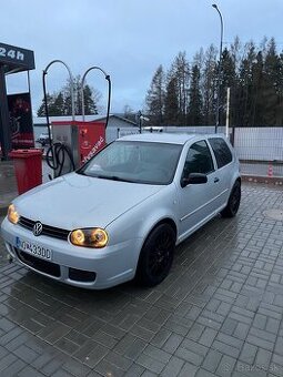 Golf 4