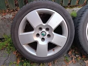 ALU kola Škoda Superb Solid 225/45 R17